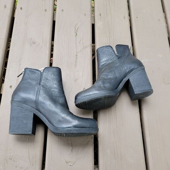 Lucky Brand Orsann Black Leather Stacked Chunky Block Heel Split Ankle Boots 9.5 - Picture 2 of 8